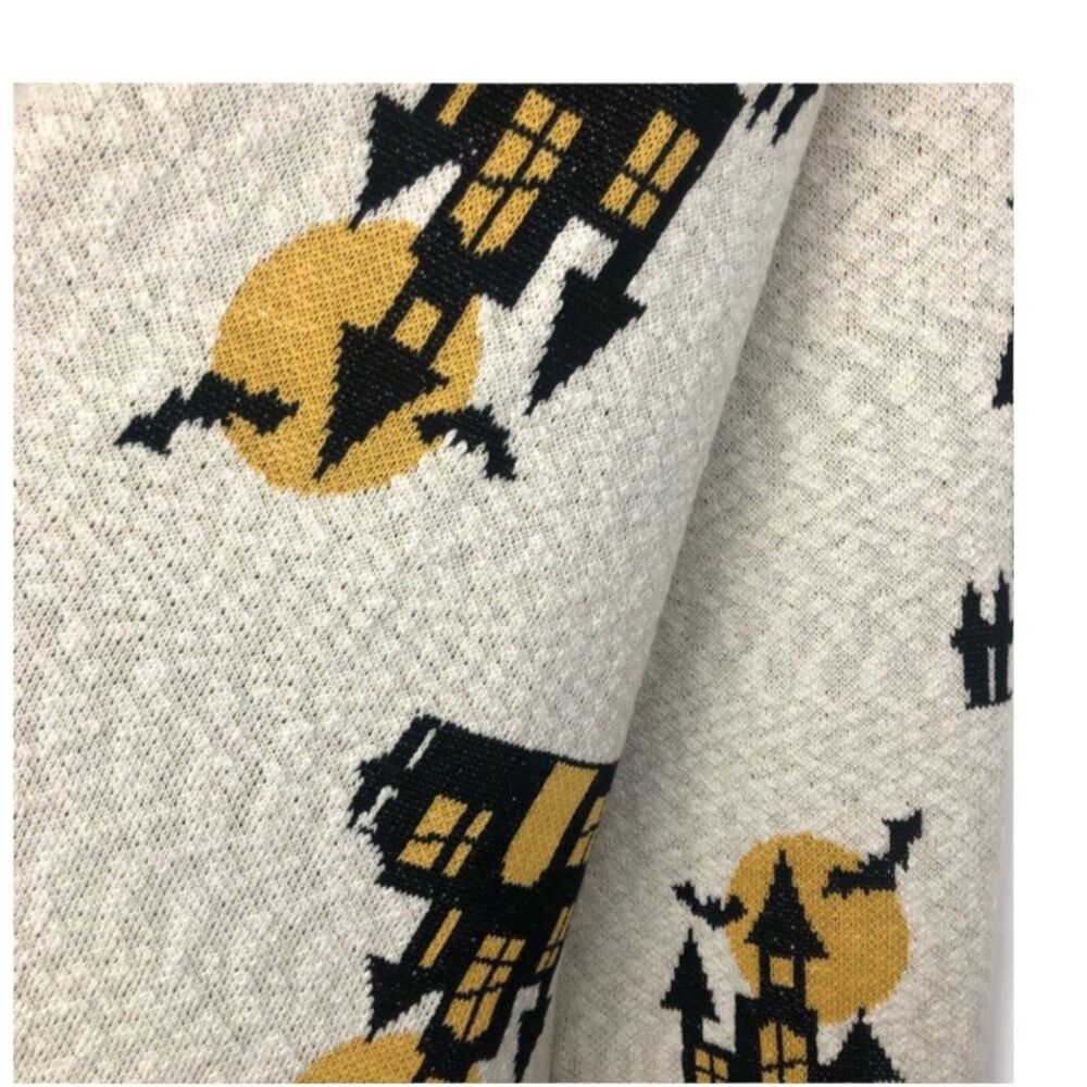 Cynthia‎ Rowley Halloween Haunted House Throw Blanket Beige Bats Pumpkins Decor - Picture 6 of 7